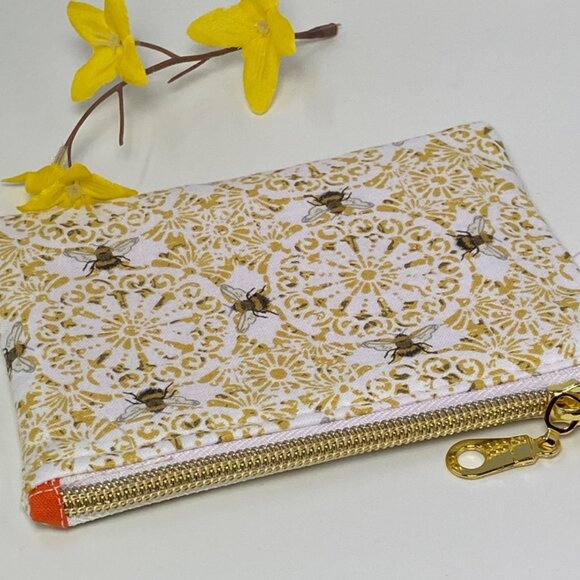 Cute Bee Hive Wristlet Wallet Coin Purse zipper pouch with Bumble Bee Fabric - Picture 2 of 6